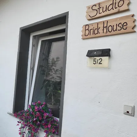 Studio Апартаменты *
